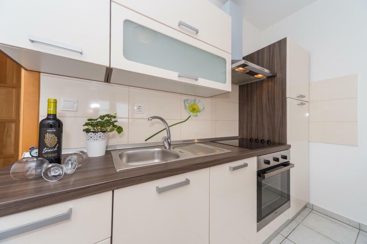 Apartament Jukic Sveti Filip i Jakov Extérieur photo